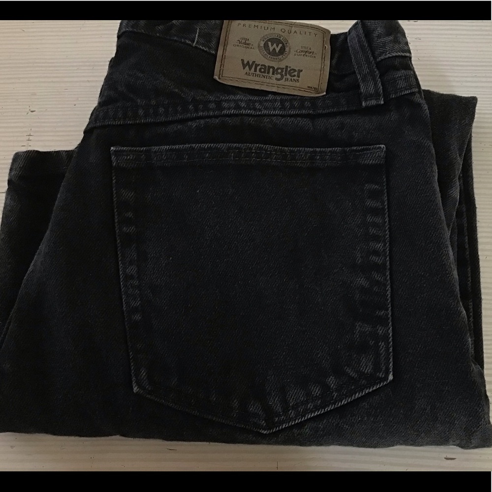 WRANGLER 33x30 Relaxed fit men’s jeans